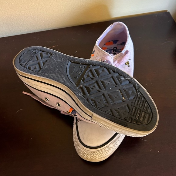 Converse - Picture 3 of 4